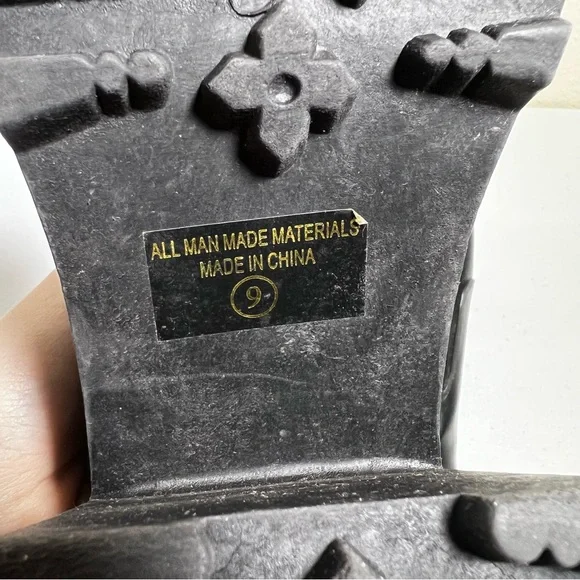 Vintage l.e.i. Black Faux Leather Chunky Block Heel Platform Shoes - Picture 10 of 12